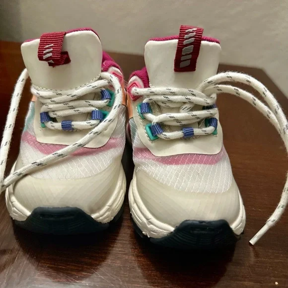 Zara Kids Sneakers 💓 - Picture 2 of 6